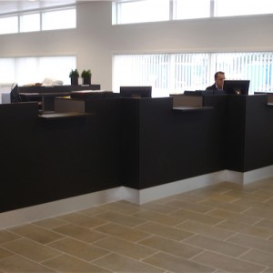 Reception - skranke - desk – kontor-Backup